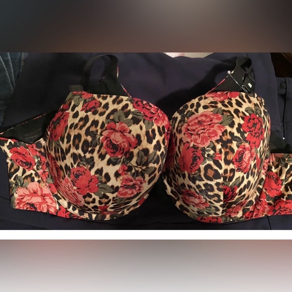 Torrid Size 48B New with Tags NWT Leopard and Floral Print Push Up T-shirt Bra